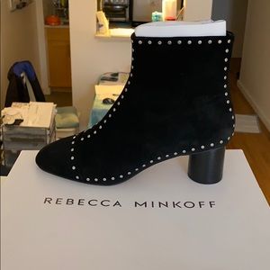 Ankle boots